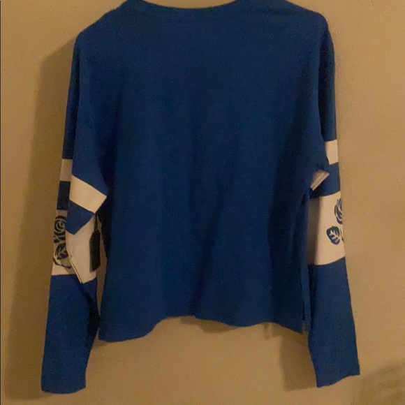 Long sleeve number 20 - Picture 2 of 2